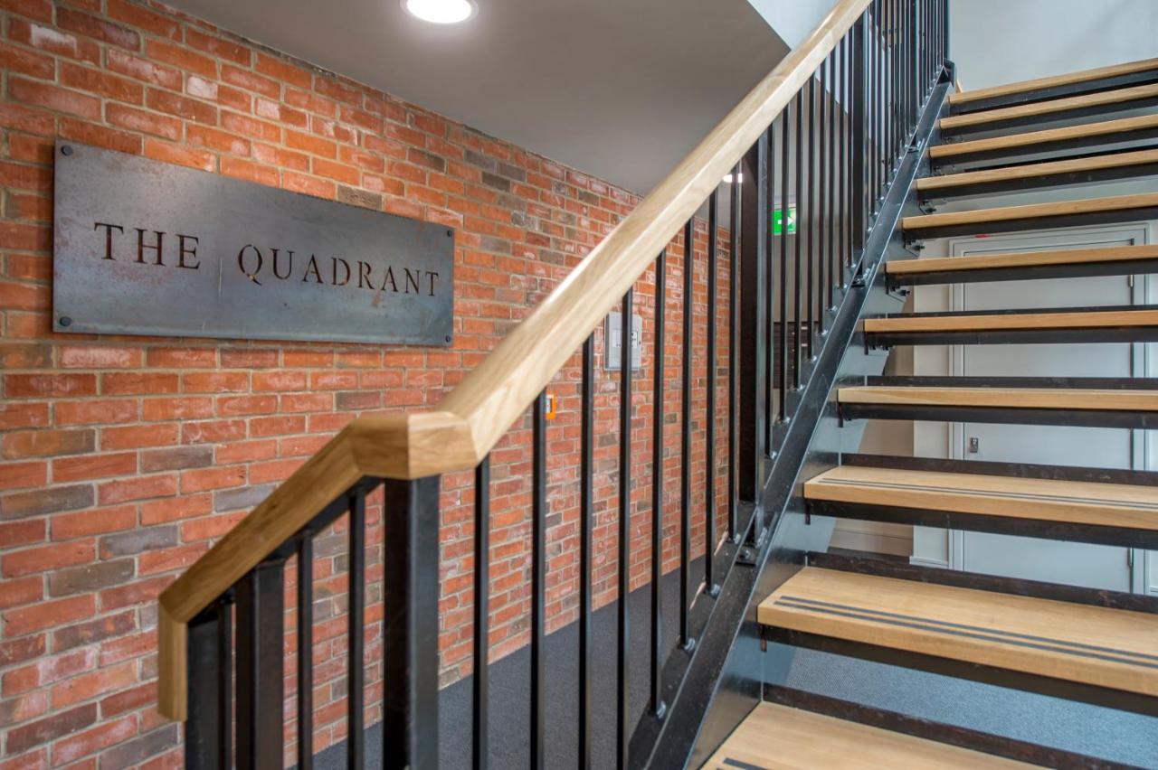 The Quadrant - The Carillon Apartment *